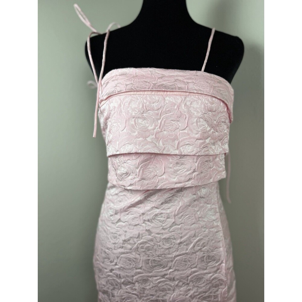 Hello Molly Pink Floral Textured Mini Dress XS Rose Jacquard Strappy - Picture 2 of 7